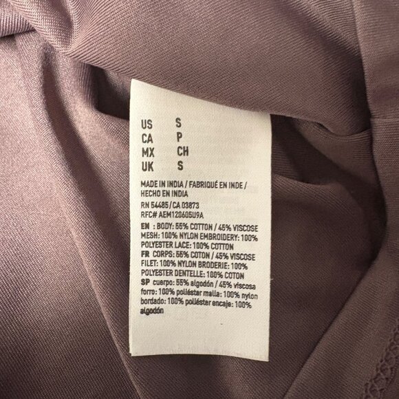 American Eagle Outfitters Dress Womens Sz Small Purple Lace Bell Sleeve Boho - Picture 7 of 9